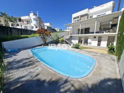 Casa com 3 Quartos para alugar, 150m² no Pedra Branca, Palhoça
