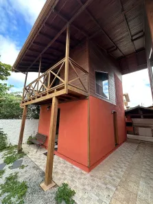 Casa com 3 Quartos para alugar, 60m² no Morro das Pedras, Florianópolis