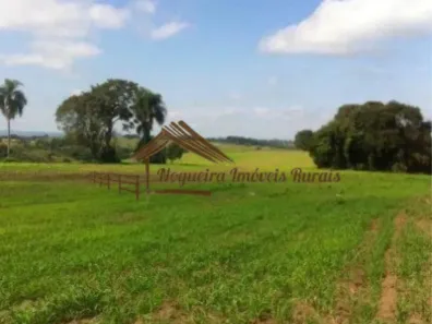 Fazenda/Sítio à venda, 242000m² no , Quadra