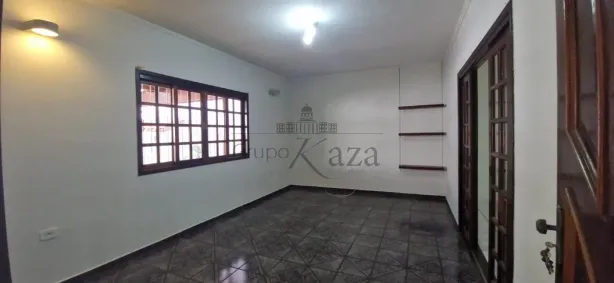 Casa com 2 Quartos à venda, 125m² no Loteamento Villa Branca, Jacareí