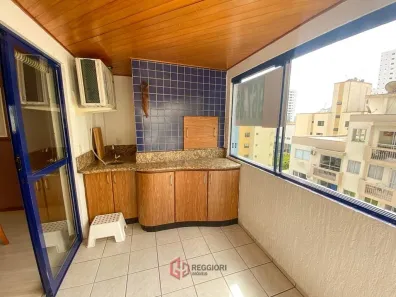 Apartamento com 3 Quartos à venda, 120m² no Centro, Balneário Camboriú