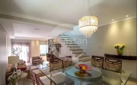 Sobrado com 3 Quartos à venda, 262m² no Sítio da Figueira, São Paulo