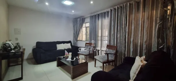 Casa com 4 Quartos à venda, 250m² no Santa Cruz, Volta Redonda