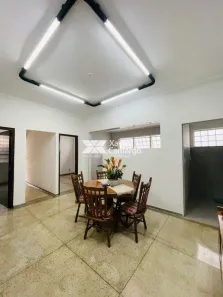 Imóvel Comercial com 7 Quartos para alugar, 200m² no Saúde, Rio Claro