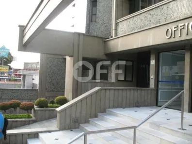 Sala Comercial com 3 Quartos para alugar, 70m² no Cambuí, Campinas