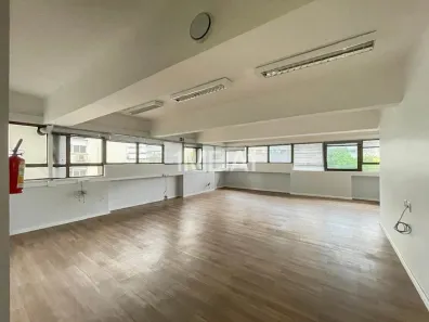 Sala Comercial para alugar, 179m² no Rio Branco, Porto Alegre