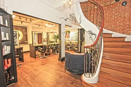Imóvel Comercial com 4 Quartos à venda, 285m² no Jardim Paulistano, São Paulo