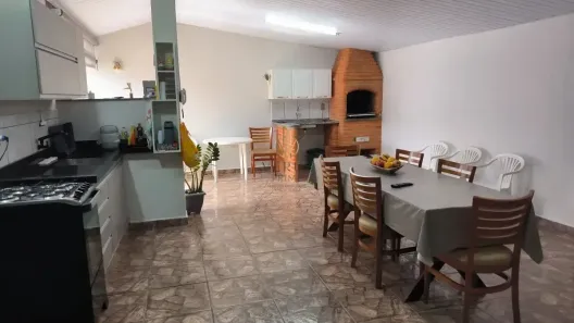 Casa com 3 Quartos à venda, 183m² no Jardim Santa Marta, Mogi Guaçu