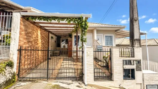 Casa com 2 Quartos para alugar, 77m² no Bela Vista, Palhoça