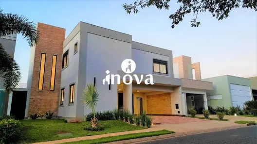 Casa de Condomínio com 4 Quartos à venda, 142m² no Jardim do Lago, Uberaba