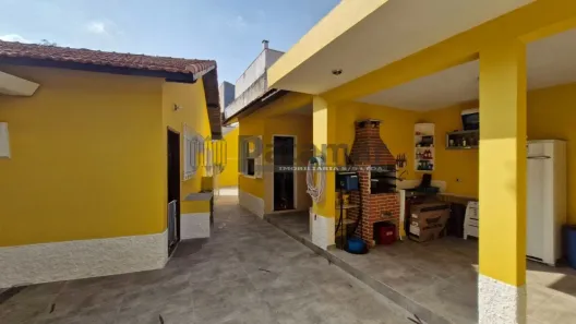 Casa com 3 Quartos à venda, 171m² no Super Quadra Morumbi, São Paulo