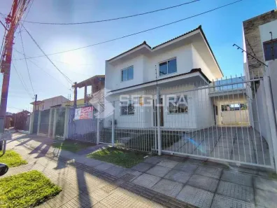 Sobrado com 4 Quartos para alugar, 182m² no Igara, Canoas