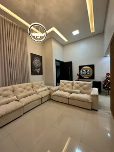 Casa com 4 Quartos à venda, 217m² no Jardim Presidente, Goiânia