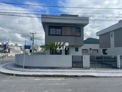 Casa com 3 Quartos à venda, 94m² no Bela Vista, Palhoça