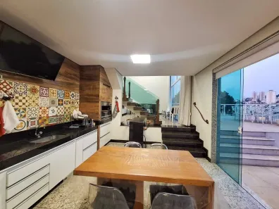 Casa com 5 Quartos à venda, 549m² no Nova Gameleira, Belo Horizonte