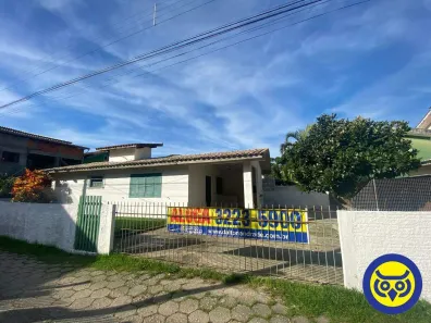Casa com 3 Quartos para alugar, 110m² no Armação do Pântano do Sul, Florianópolis