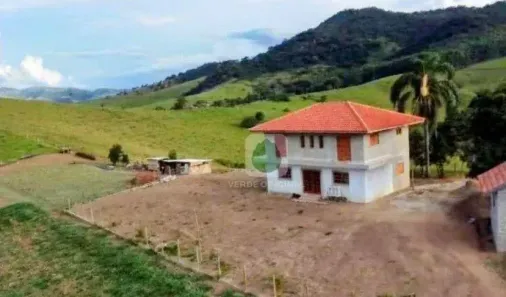 Fazenda/Sítio com 3 Quartos à venda, 206m² no , Gonçalves