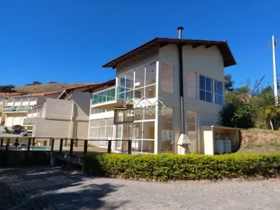Apartamento com 2 Quartos à venda, 40m² no Itaipava, Petrópolis