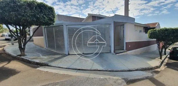 Casa com 3 Quartos à venda, 320m² no Centro, Marília