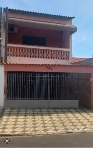 Sobrado com 4 Quartos à venda, 220m² no Vila Barão, Sorocaba