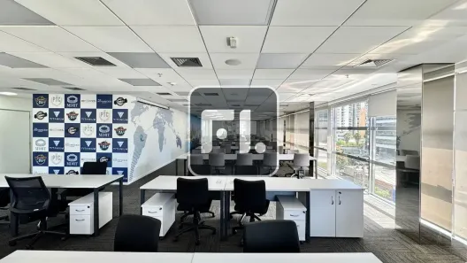 Sala Comercial à venda, 400m² no Vila Olímpia, São Paulo