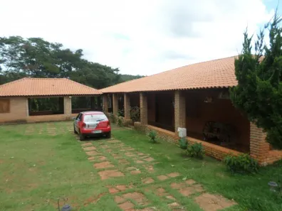 Fazenda/Sítio com 5 Quartos à venda, 300m² no Serra Azul, Mateus Leme