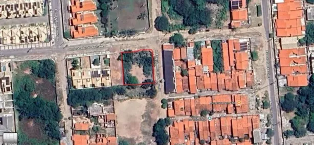 Lote/Terreno à venda, 1360m² no Sapiranga-Coité, Fortaleza