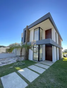 Casa com 3 Quartos à venda, 228m² no Nossa Senhora da Saúde, Caxias do Sul