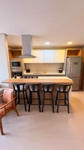 Apartamento com 2 Quartos para alugar, 110m² no Jurerê, Florianópolis