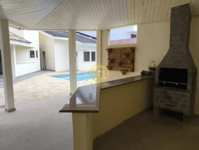 Sobrado com 4 Quartos à venda, 600m² no Jardim América, Jacareí