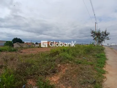 Lote/Terreno para alugar, 5000m² no Alterosas, Montes Claros
