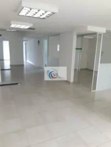 Sala Comercial para alugar, 240m² no Itaim Bibi, São Paulo