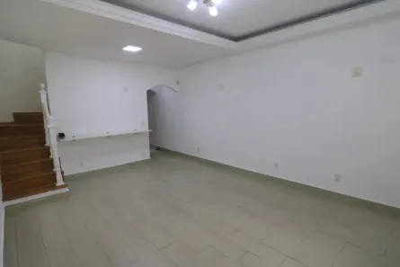 Casa com 4 Quartos à venda, 190m² no Vila do Encontro, São Paulo