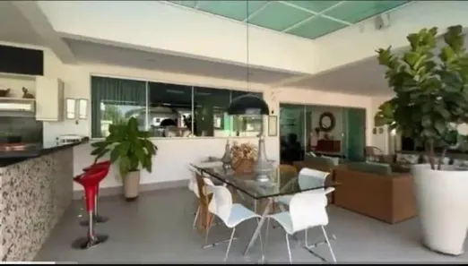 Casa com 5 Quartos para alugar, 411m² no Residencial Granville, Goiânia