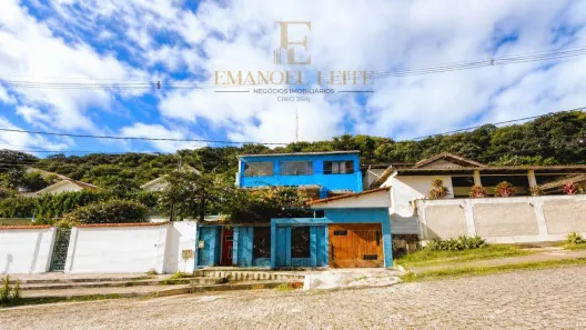 Casa com 6 Quartos à venda, 390m² no Tirol, Natal
