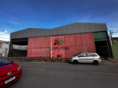 Galpão/Depósito/Armazém à venda, 720m² no Jardim Laguna, Contagem