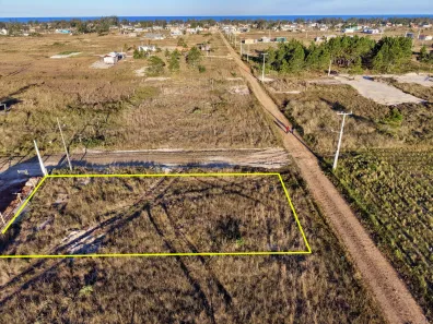 Lote/Terreno à venda, 324m² no Lagoinhas Norte, Balneário Arroio do Silva