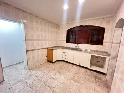 Sobrado com 2 Quartos para alugar, 70m² no Vila Dalva, São Paulo