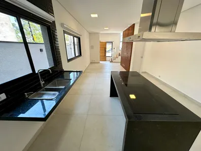 Casa com 3 Quartos à venda, 150m² no Villas do Jaguari, Santana de Parnaíba