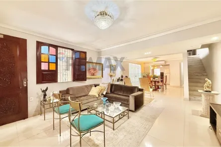 Casa com 8 Quartos à venda, 800m² no Marco, Belém