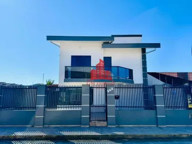 Casa com 3 Quartos à venda, 246m² no Gravatá, Navegantes