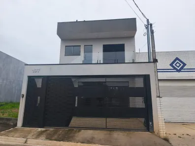 Sobrado com 3 Quartos à venda, 180m² no Residencial Piemonte, Bragança Paulista