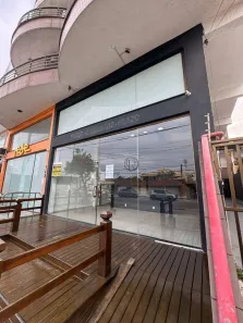 Ponto Comercial para alugar, 180m² no Jardim Excelsior, Cabo Frio
