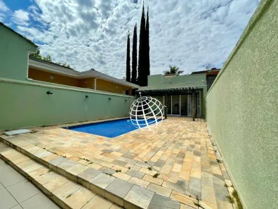 Casa com 3 Quartos à venda, 245m² no Jardim das Flores, Atibaia