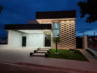 Casa com 3 Quartos à venda, 164m² no Bairro do Grama, Caçapava