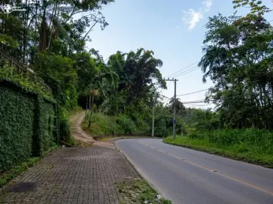 Lote/Terreno à venda, 11833m² no Glória, Joinville