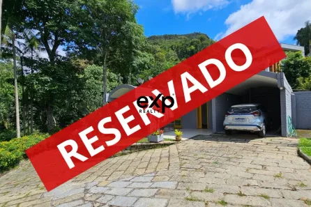 Casa de Condomínio com 3 Quartos à venda, 156m² no Bonsucesso, Petrópolis