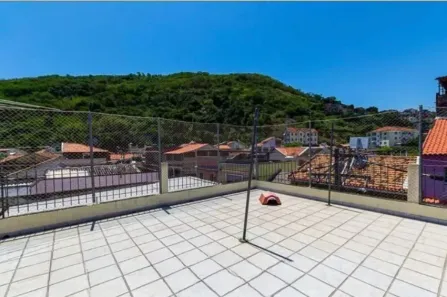 Casa com 3 Quartos à venda, 290m² no Ponta D'Areia, Niterói