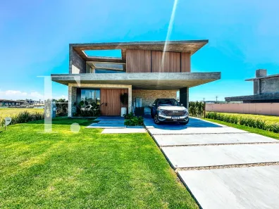 Sobrado com 5 Quartos à venda, 434m² no XANGRI-LÁ, Xangri-lá