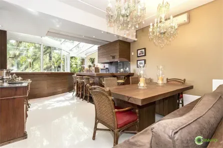 Casa de Condomínio com 3 Quartos para venda ou aluguel, 611m² no Boa Vista, Porto Alegre